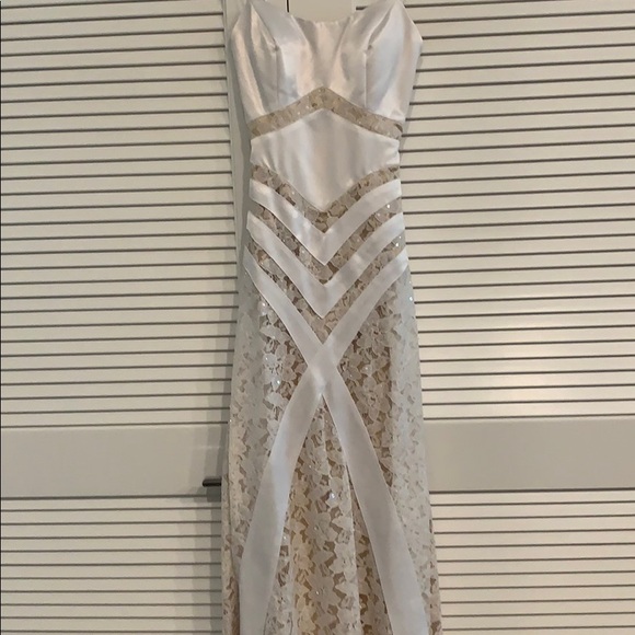 Jasz Couture Dresses & Skirts - White Formal Backless Sequin Evening Gown Maxi